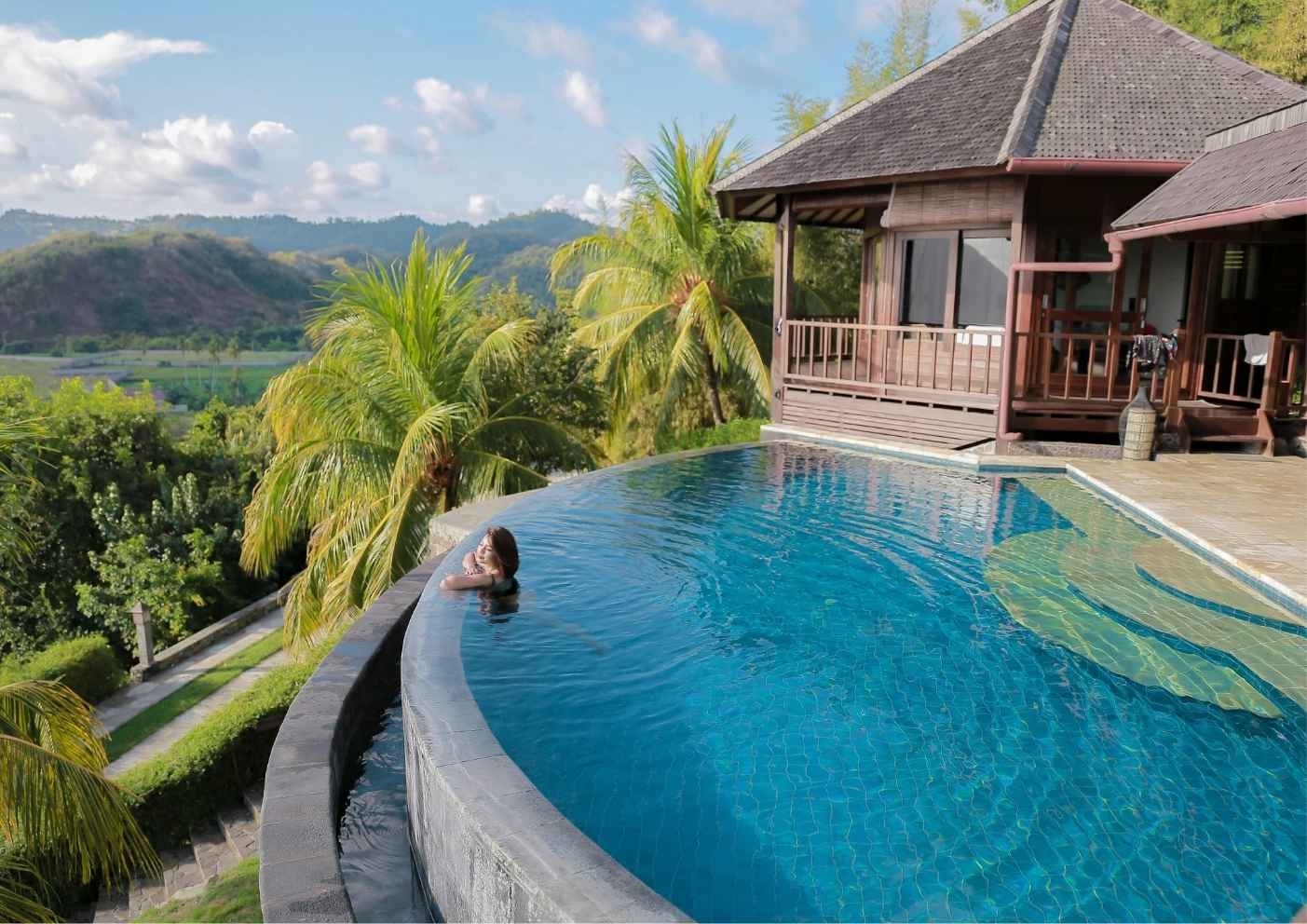 Bali private pool villa for honeymoon couples and luxury travellers