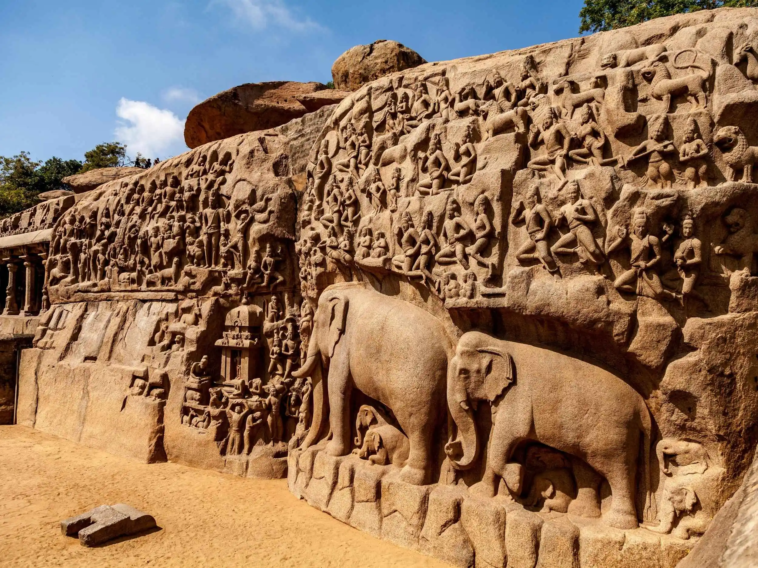 7th-century Pallava rock-cut Shore Temple at Mahabalipuram overlooking the Bay of Bengal near Chennai